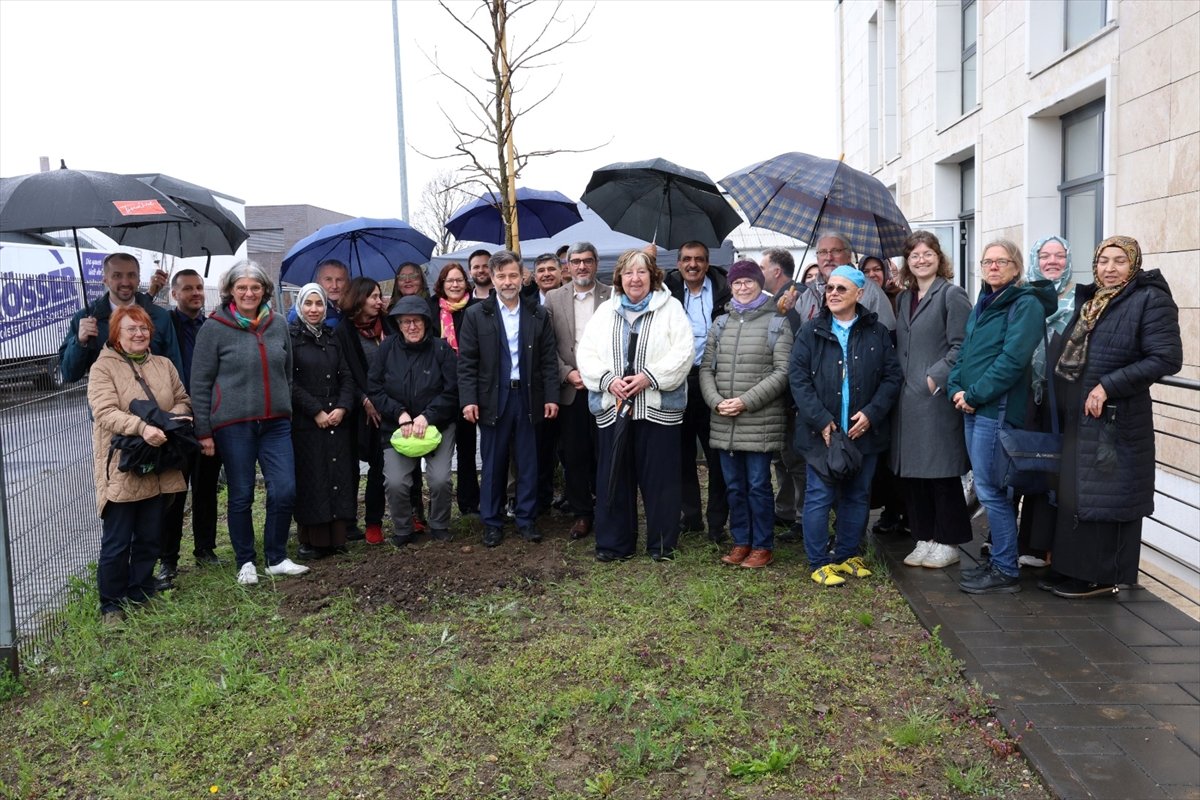 Almanya'da dini cemaat temsilcileri doğa için buluştu