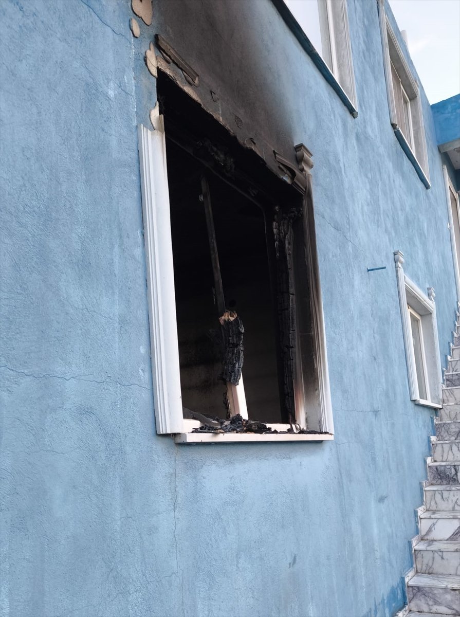 Aydın'da evde çıkan yangında 1 kişi öldü