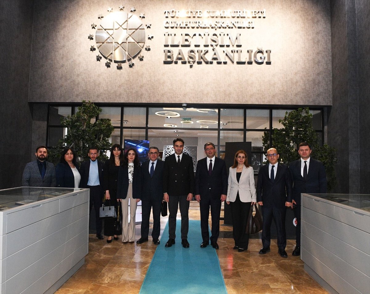 Azerbaycan Medya Kalkınma Ajansı heyeti, Dezenformasyonla Mücadele Merkezini ziyaret etti