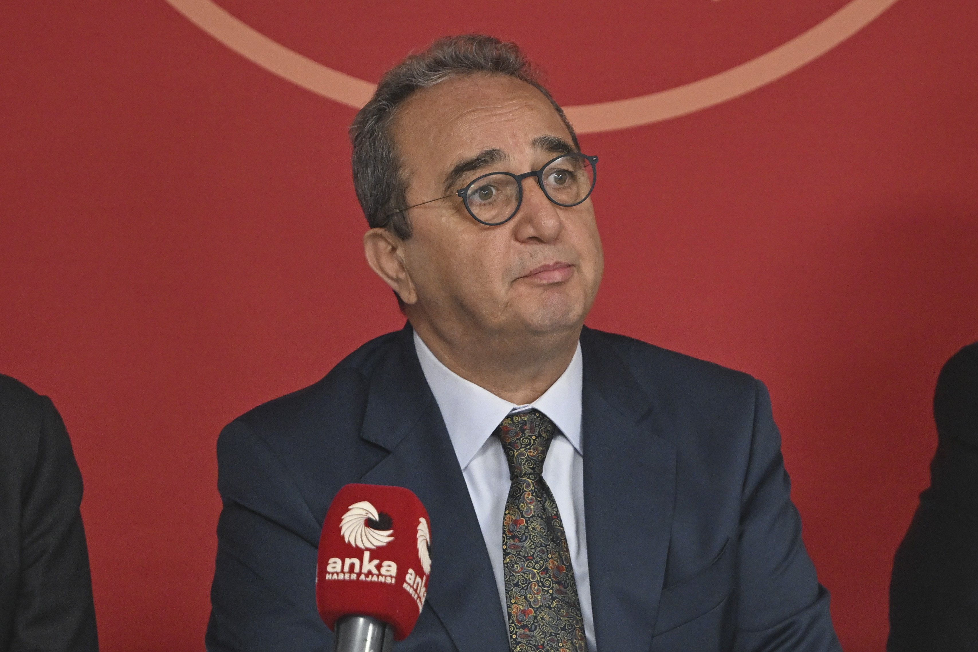 CHP'li Tezcan, basın toplantısı düzenledi: