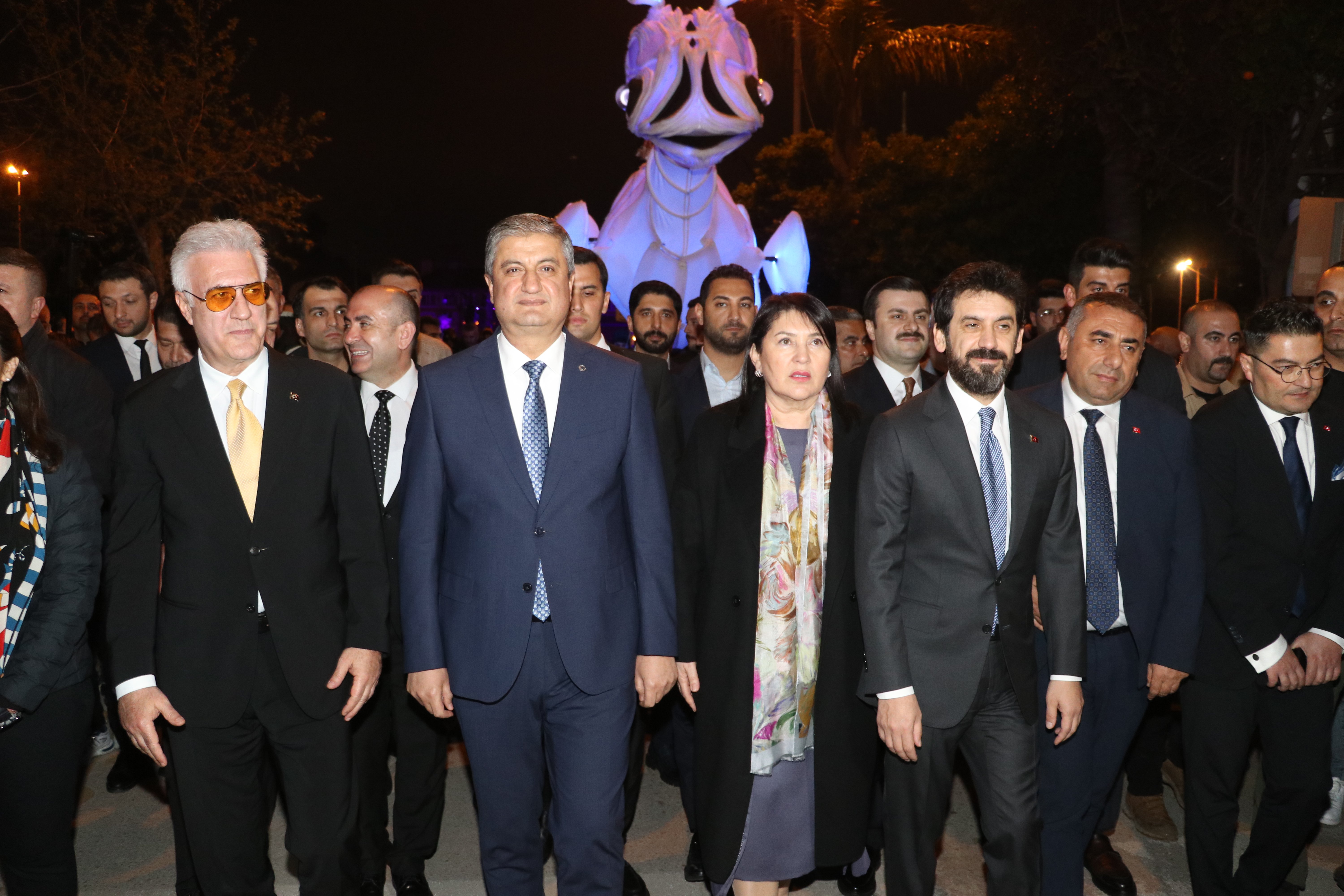 Devlet Tiyatroları Sabancı Uluslararası Adana Tiyatro Festivali başladı