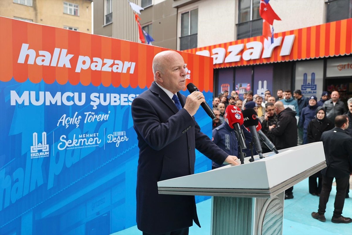 Erzurum'da uygun fiyata alışveriş imkanı sunan 'halk pazarı'nın 14'üncü şubesi açıldı