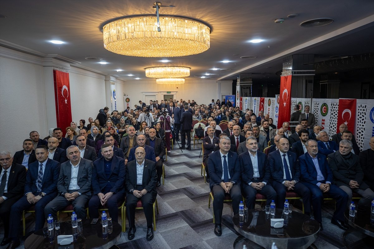 HAK-İŞ Genel Başkanı Arslan, Sakarya'da konuştu: