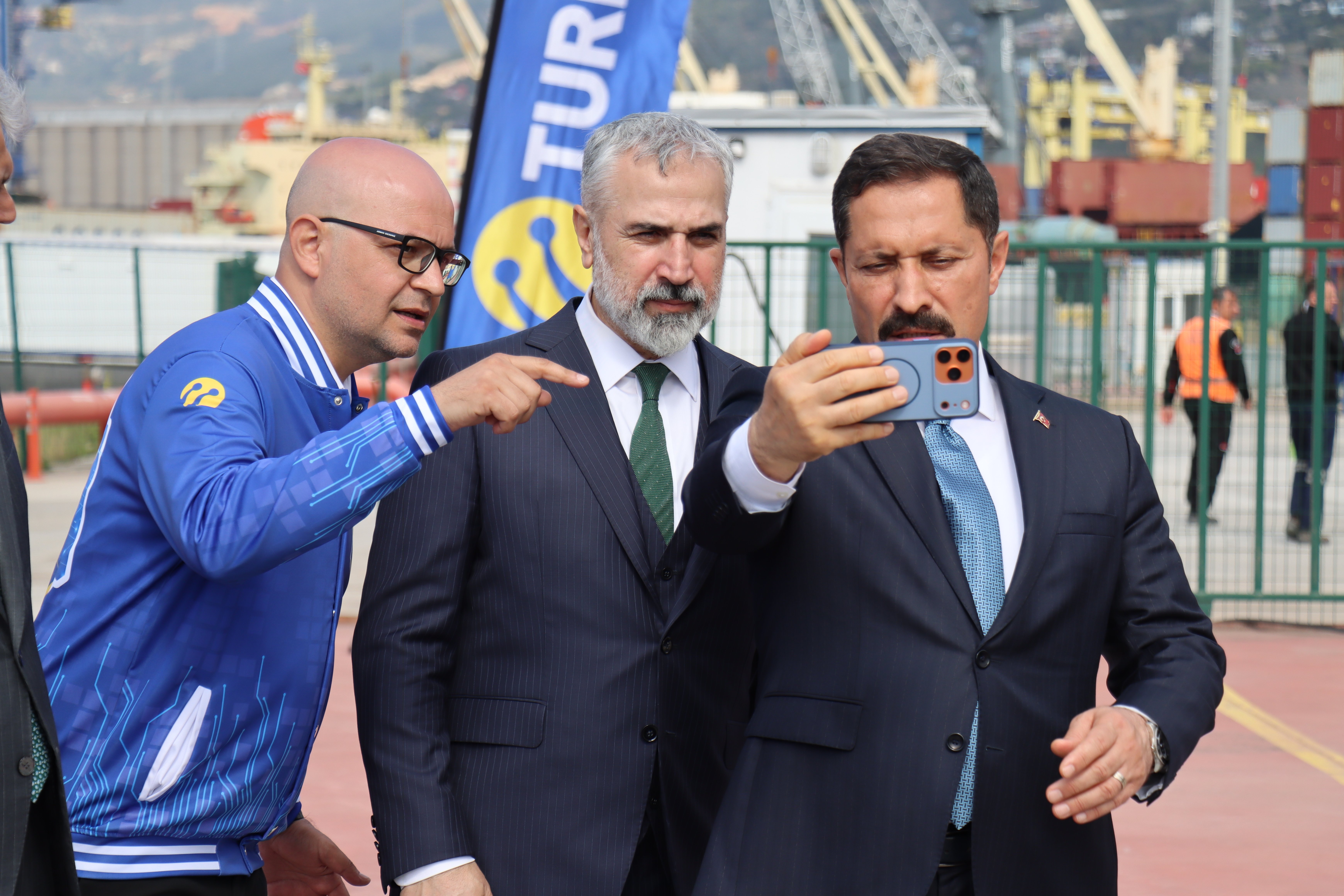 Hatay Valisi Mustafa Masatlı, Türkiye'de 5G teknolojisine geçilmesini değerlendirdi: