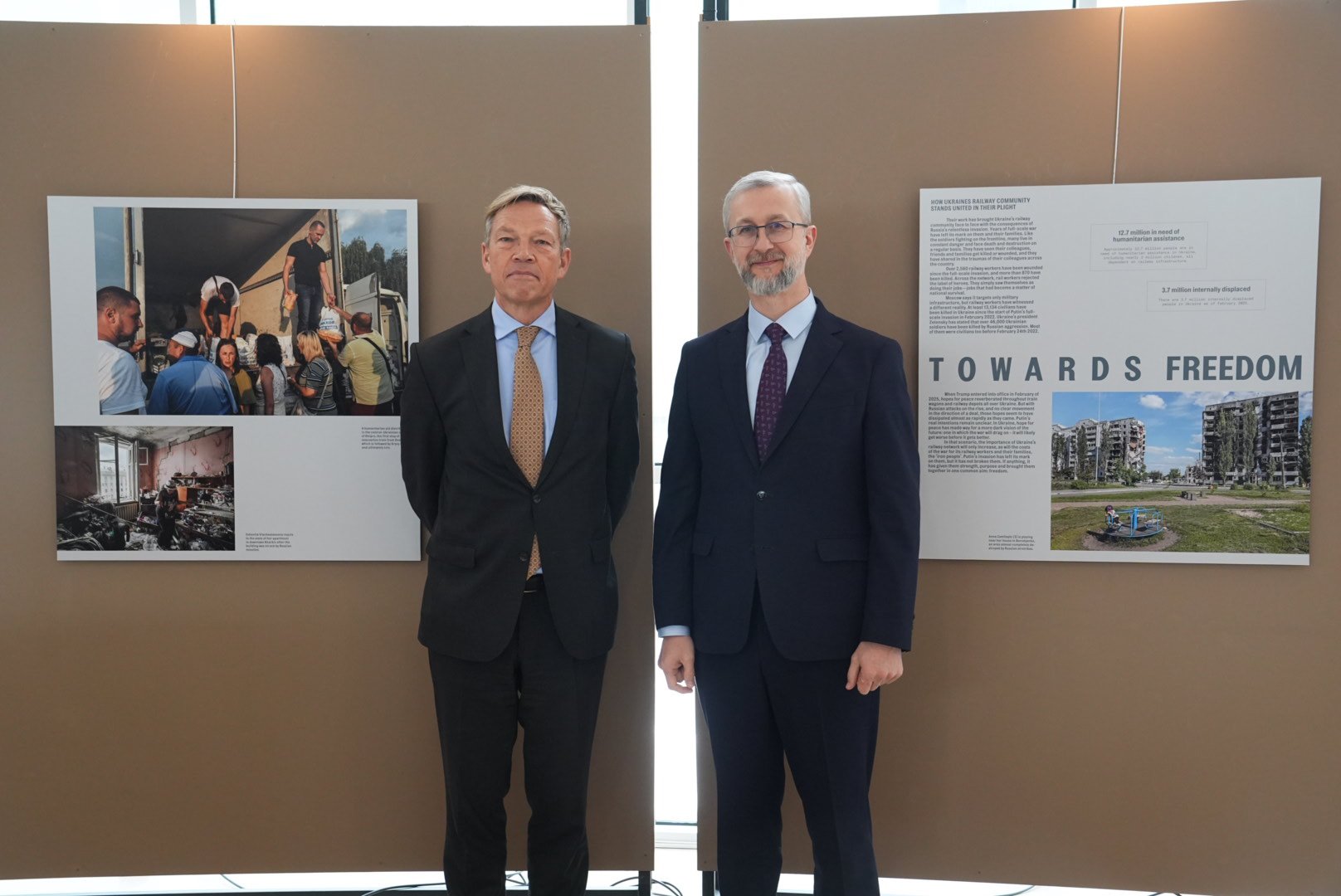 Hollanda ve Ukrayna'nın Ankara Büyükelçileri, 'Demir İnsanlar' sergisinin açılışını yaptı