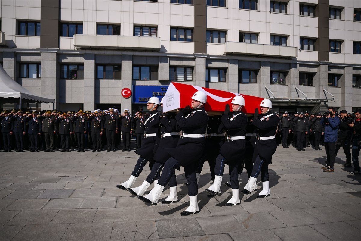 İstanbul'da trafik kazasında şehit olan polis Mustafa Aydın için tören düzenlendi