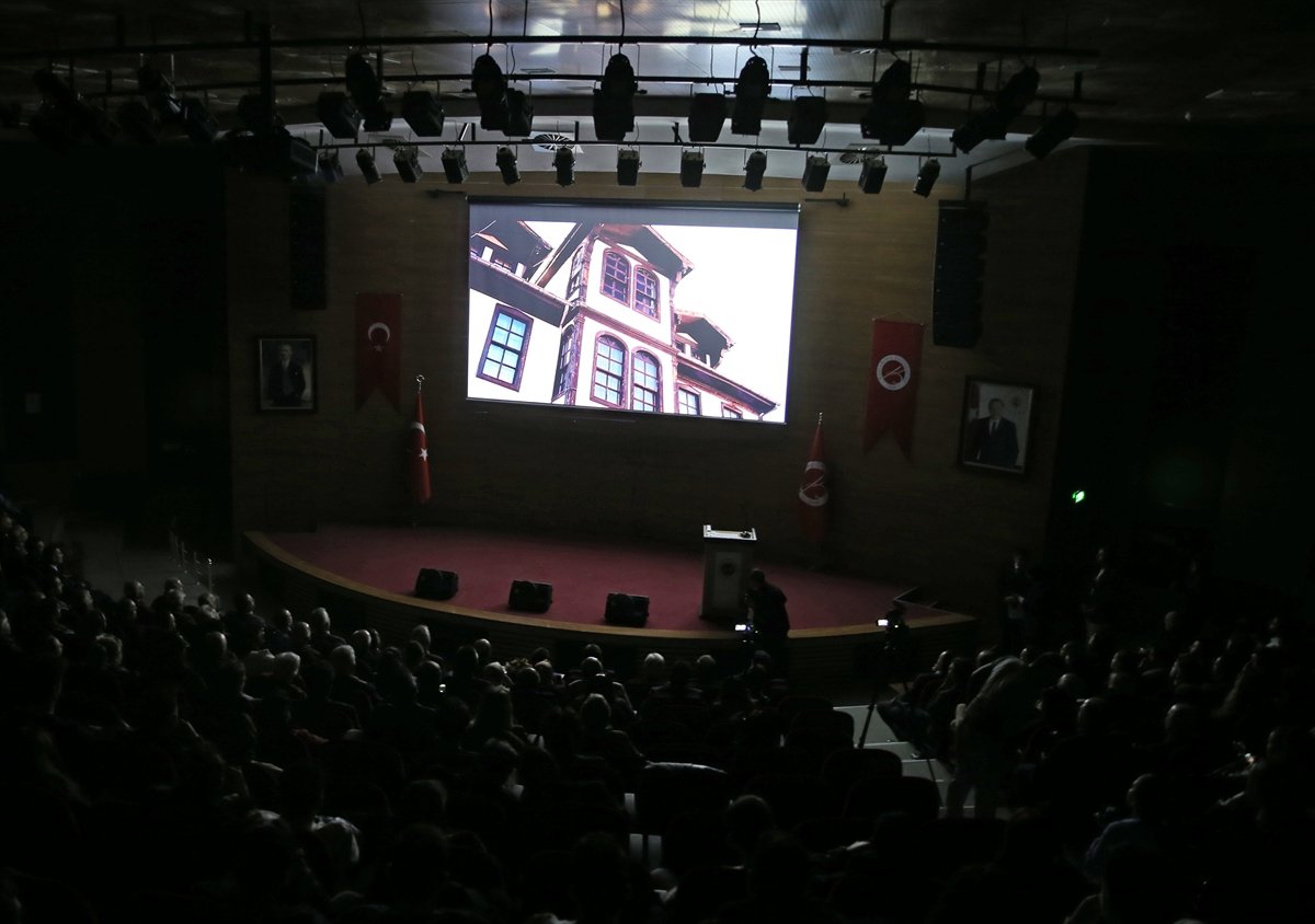 Kastamonu Üniversitesi tarafından hazırlanan 'Ahşabın Cazibesi' filmi izleyiciyle buluştu