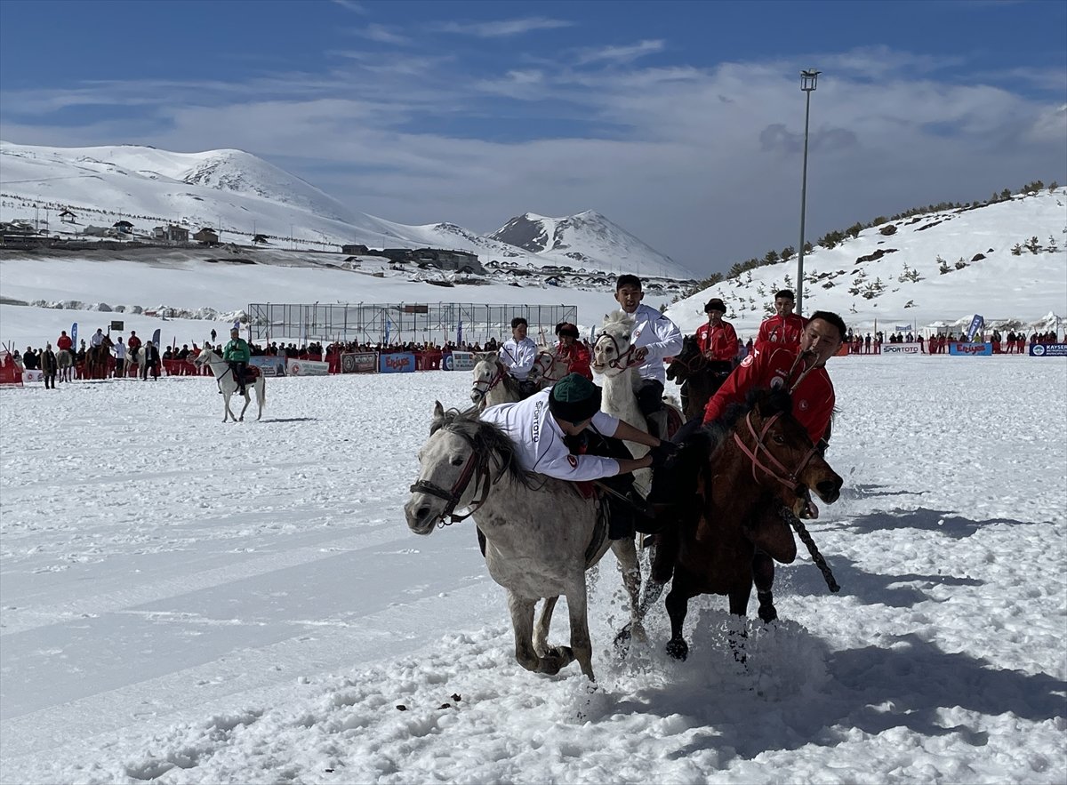 Kayseri'de 'Kökbörü Oyunları Erciyes 2026' yapıldı