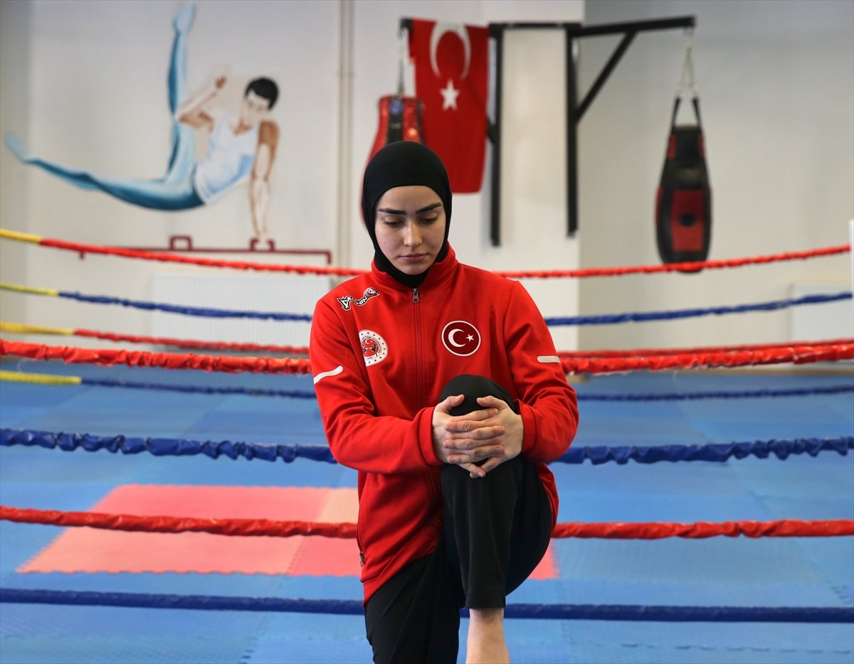 Kick boks dünya şampiyonu Korkmaz, Brezilya'da da zirveye odaklandı