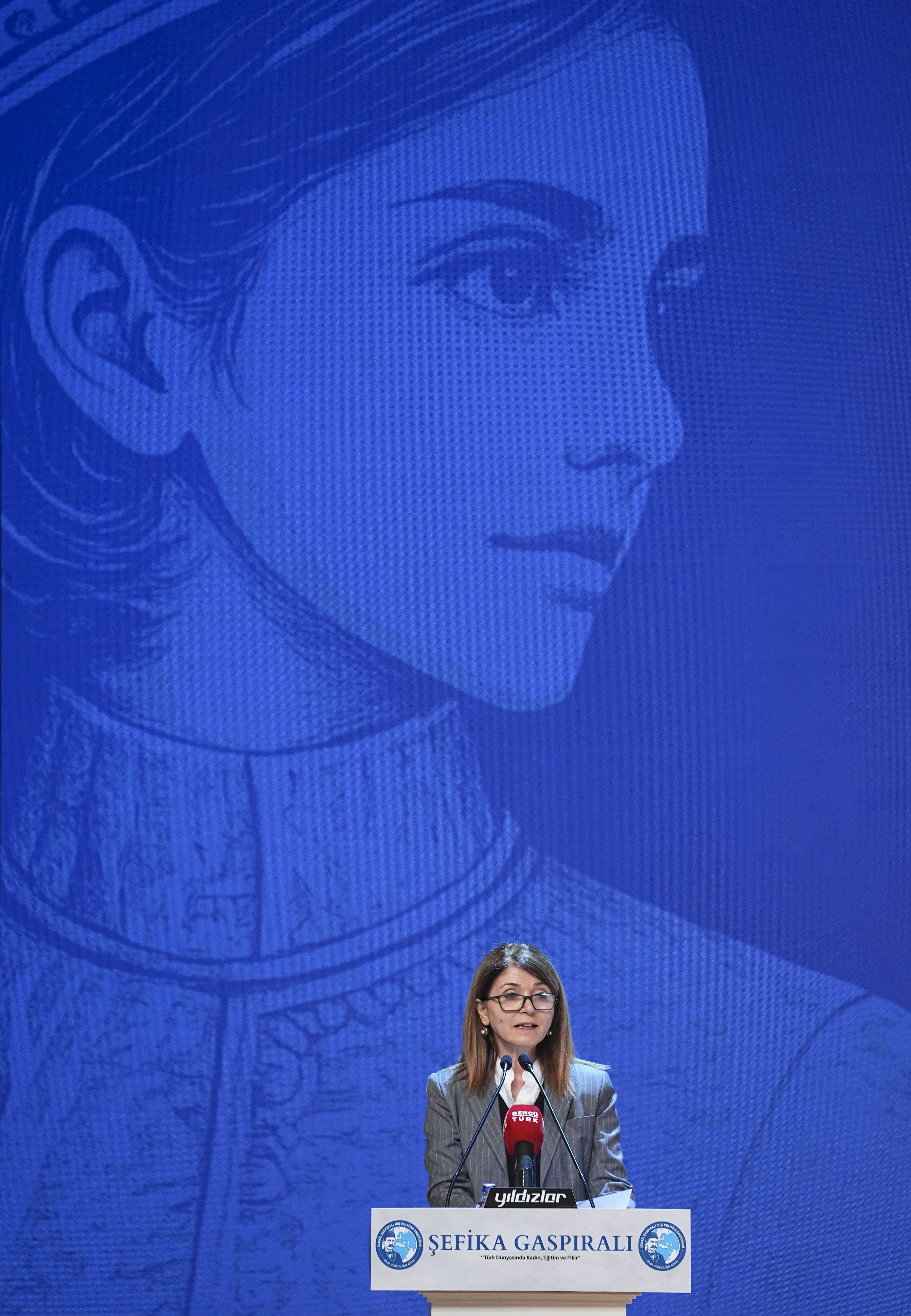 MHP'de 'Şefika Gaspıralı: Türk Dünyasında Kadın, Eğitim ve Fikir' paneli düzenlendi