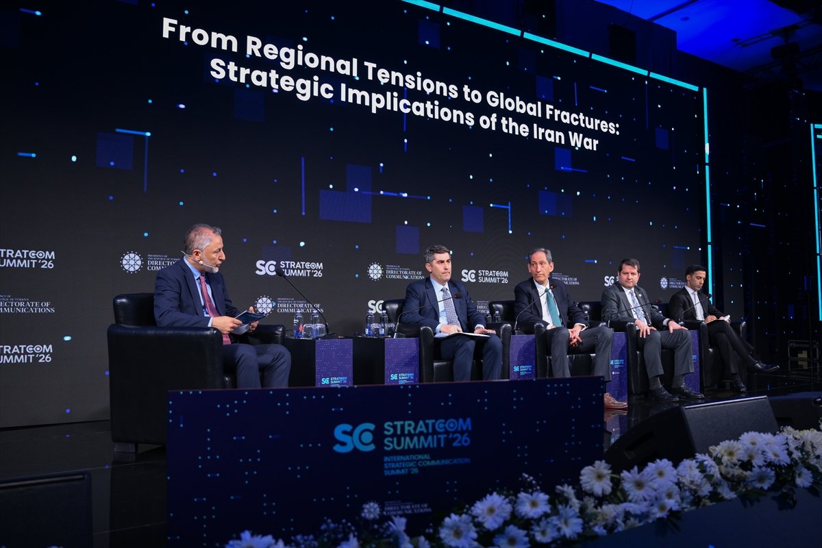 Milli İstihbarat Akademisi Başkan Yardımcısı Uygur, STRATCOM Zirvesi'ndeki panelde konuştu: