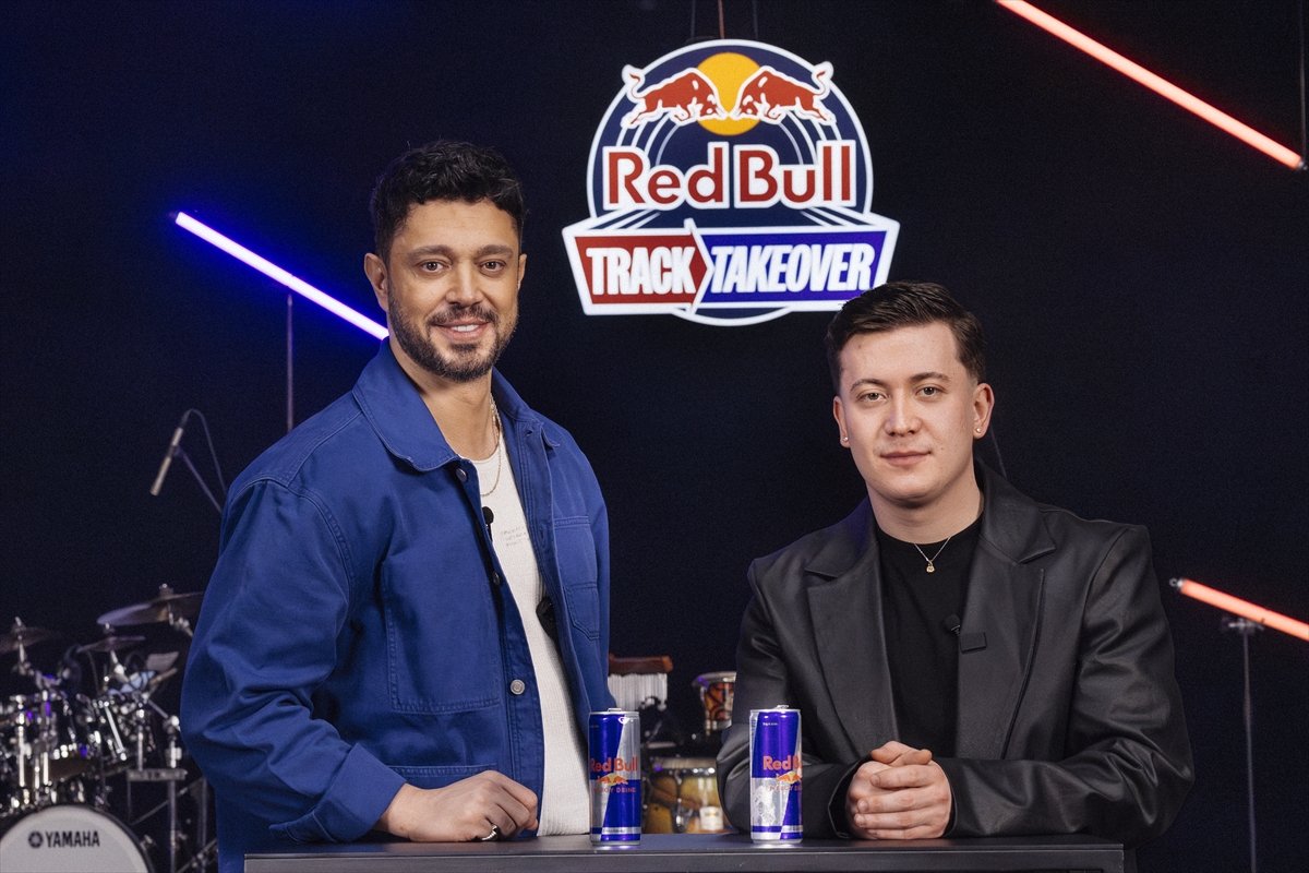 Red Bull Track Takeover serisinin yeni bölüm konuğu Murat Boz ve Poizi oldu