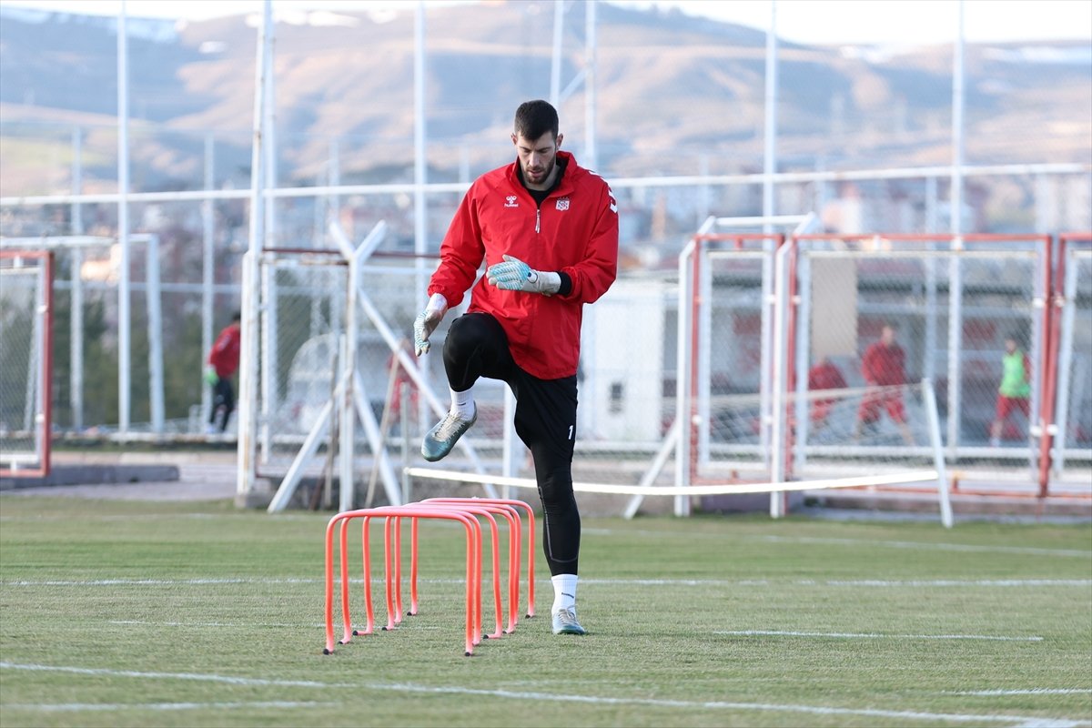 Sivasspor, Esenler Erokspor maçının hazırlıklarına başladı