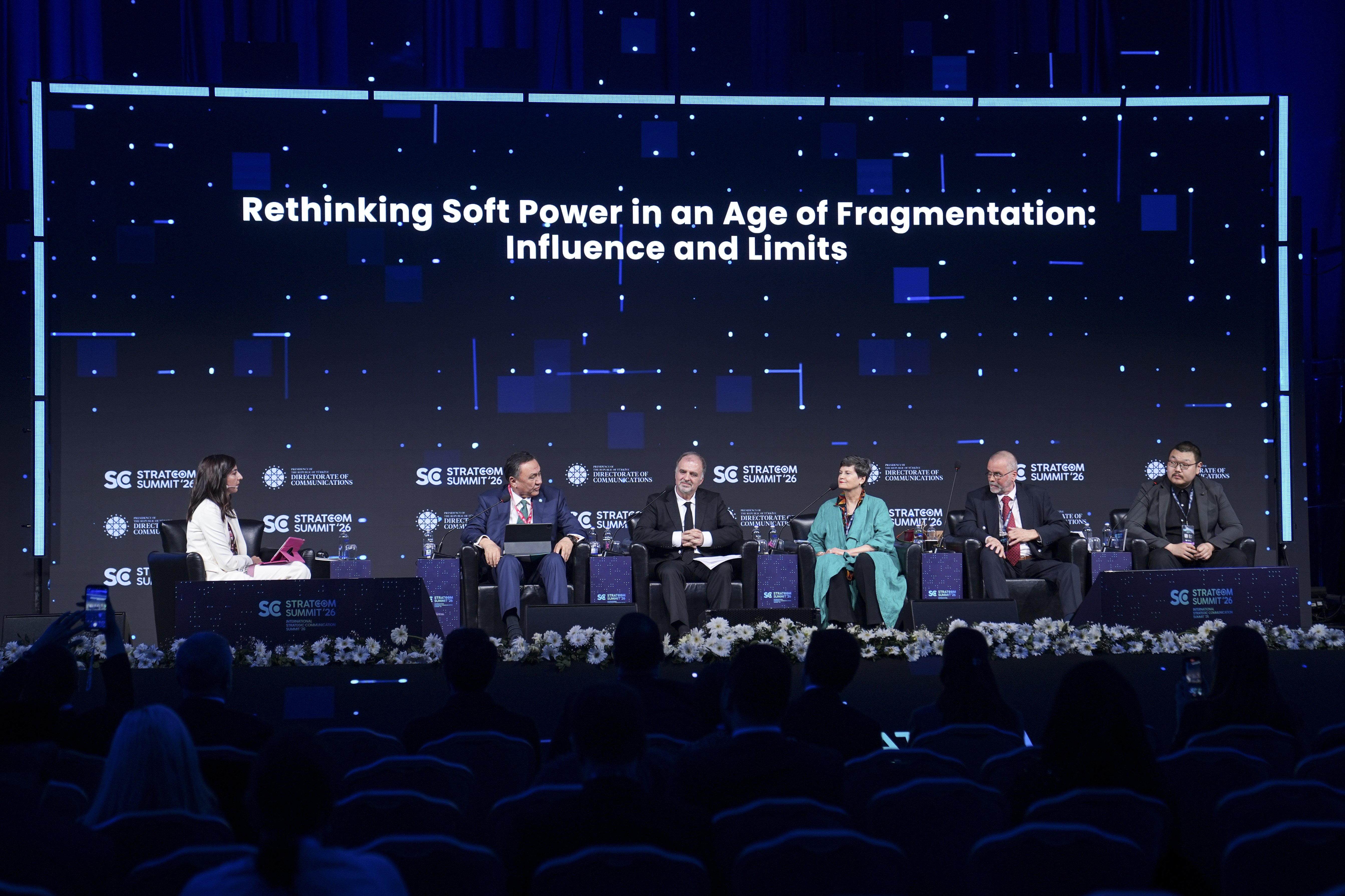 STRATCOM Zirvesi'nde 'Yumuşak Gücü Yeniden Düşünmek' paneli düzenlendi