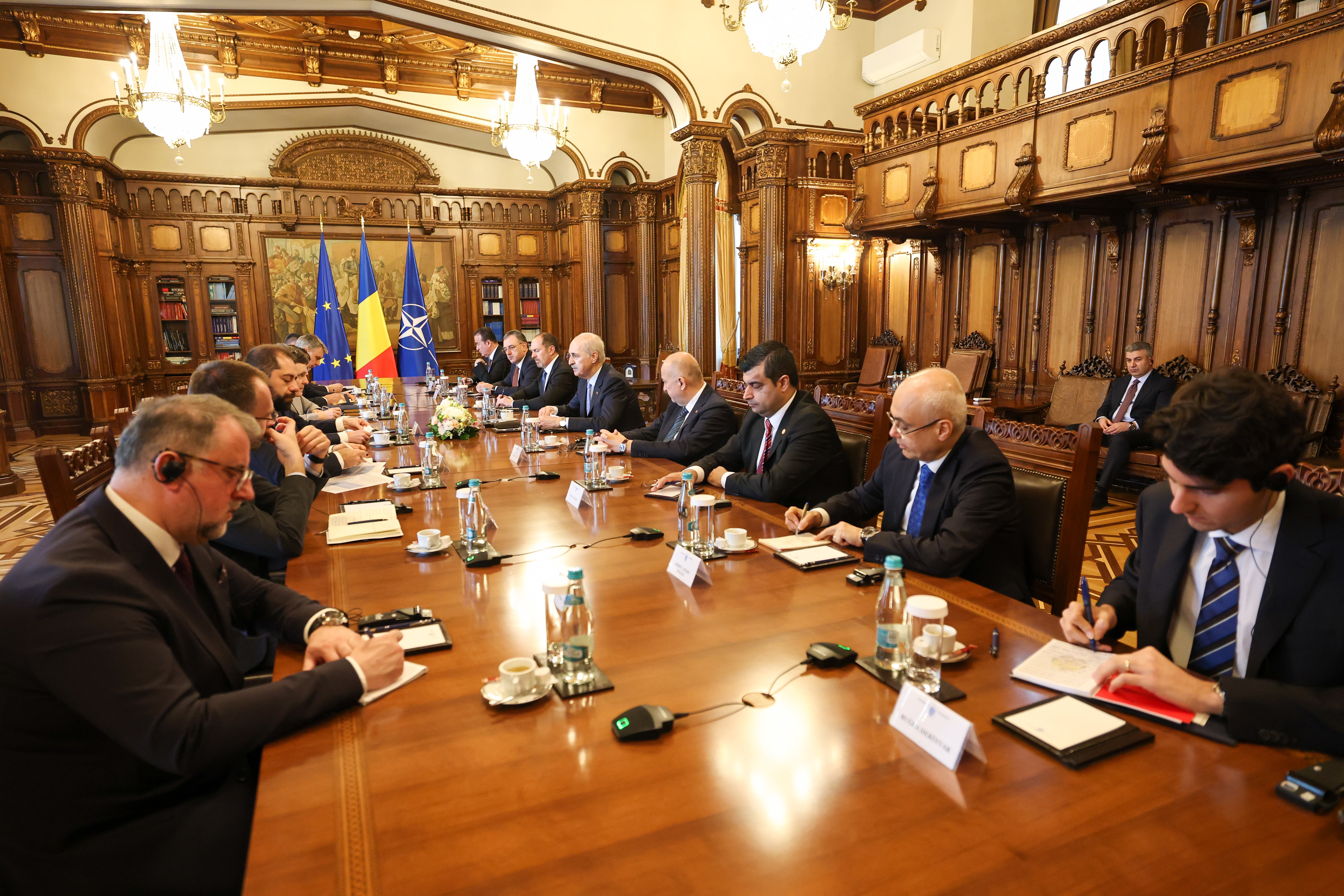 TBMM Başkanı Kurtulmuş, Romanya Cumhurbaşkanı Dan tarafından kabul edildi