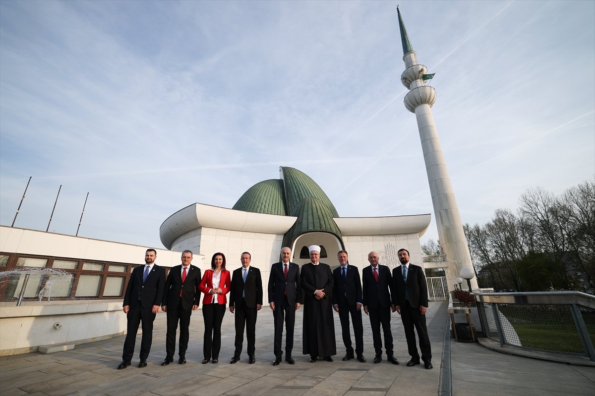 TBMM Başkanı Kurtulmuş, Zagreb Camisi'nde 'Ayasofya' temalı sergi açılışında konuştu: