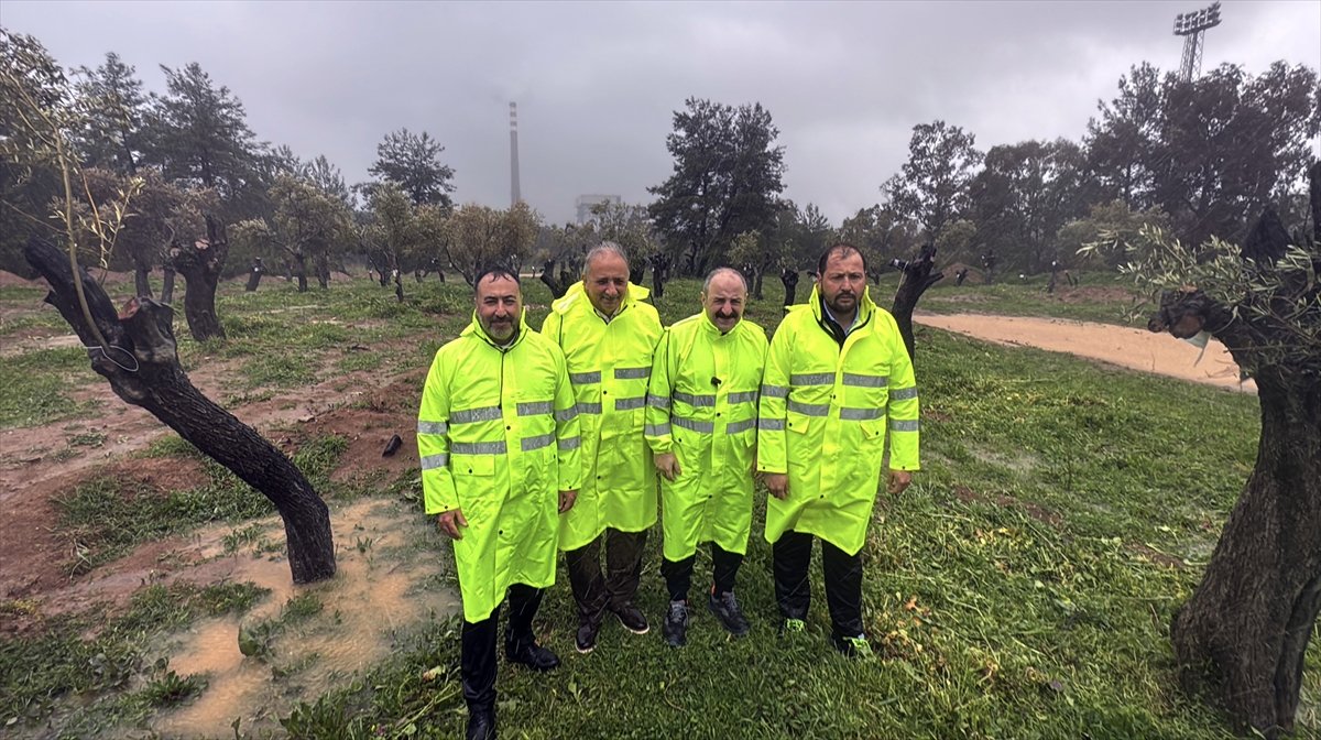 TBMM Sanayi Komisyonu Başkanı Varank, Yeniköy Kemerköy Termik Santrali sahasında incelemelerde bulundu: