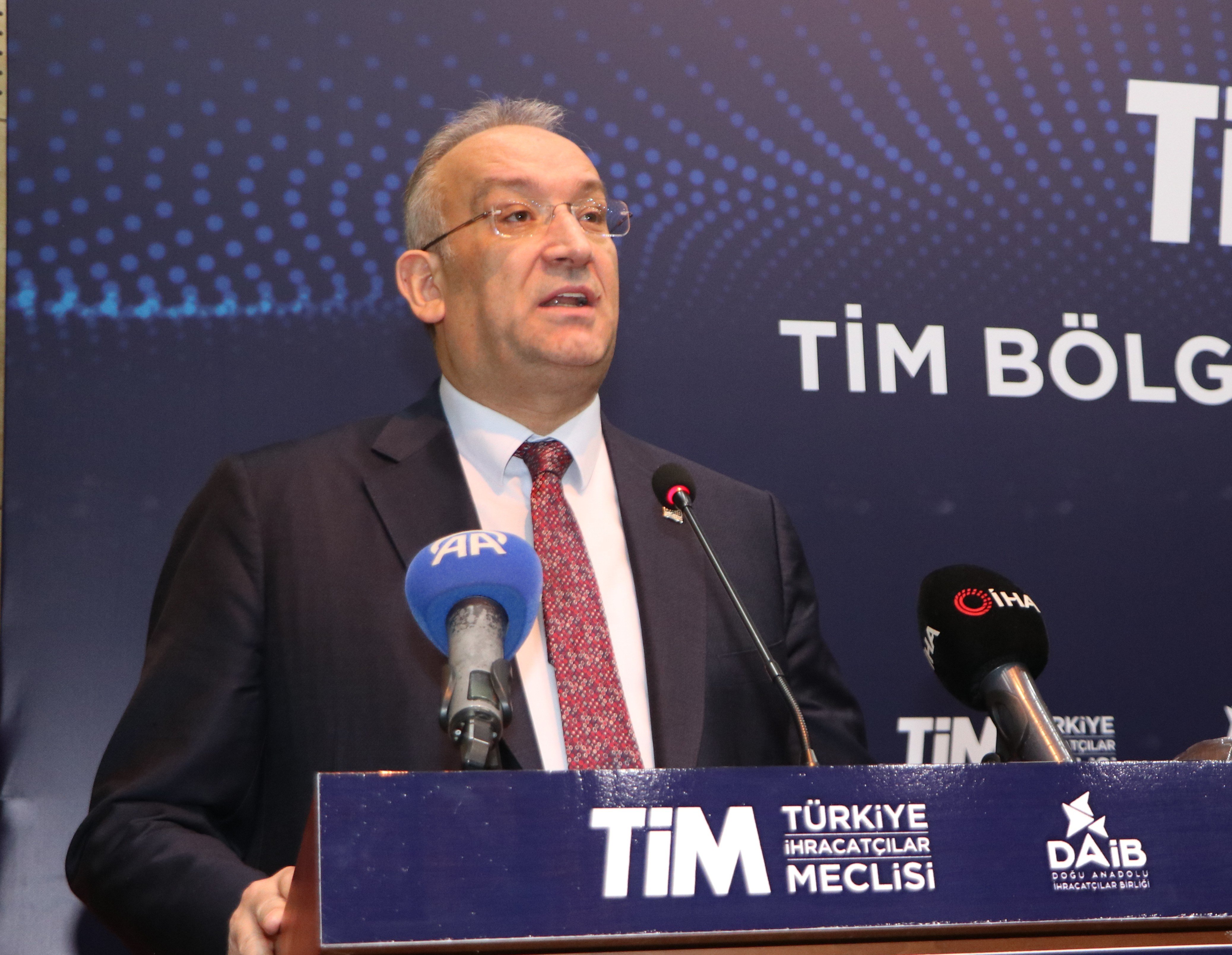 TİM Başkanı Gültepe, Erzurum'da 'Bölgesel İhracat Buluşmaları' programında konuştu: