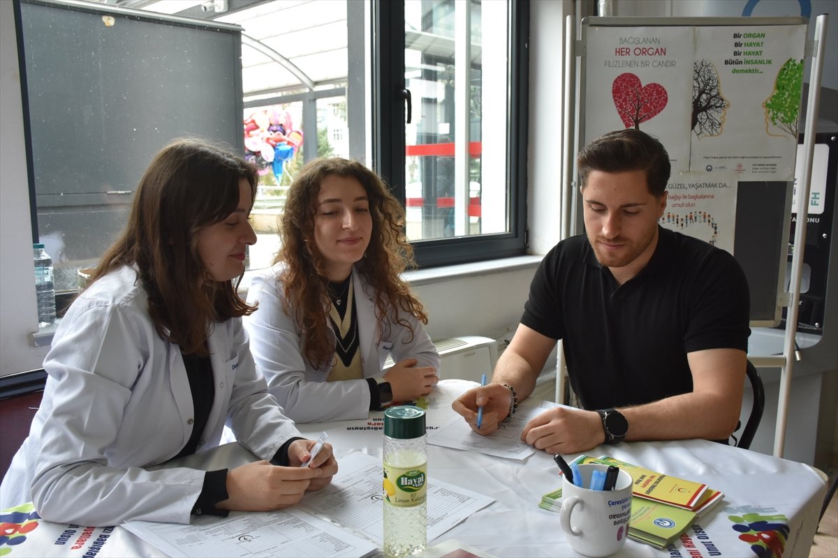 Trabzon'da beyin ölümü gerçekleşen genç kadının organları 3 hastaya umut oldu