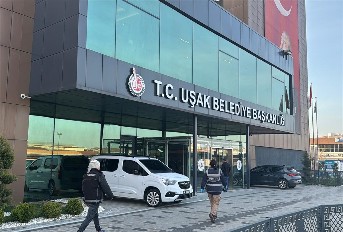 Uşak, Kocaeli ve Ankara'da düzenlenen rüşvet operasyonunda 11 şüpheli gözaltına alındı