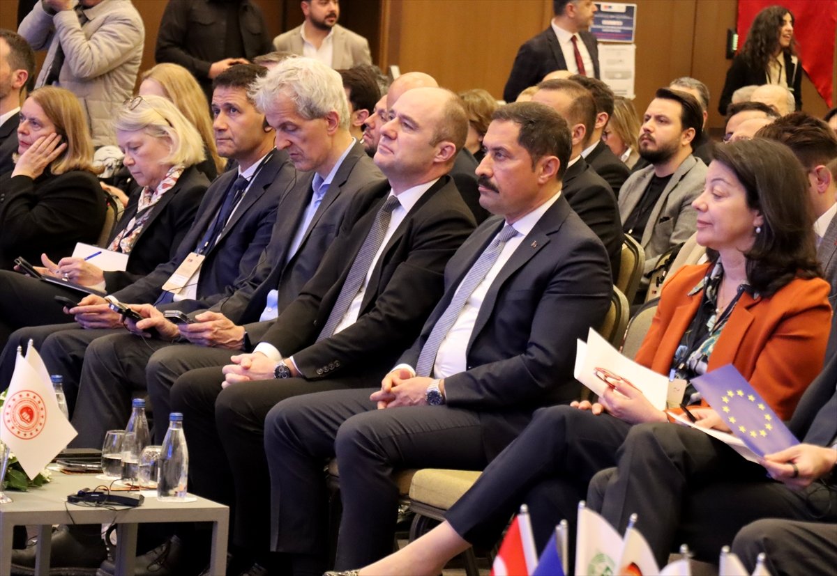 AB Türkiye Delegasyonu Maslahatgüzarı Vilcinskas, deprem bölgesine desteklerini anlattı: