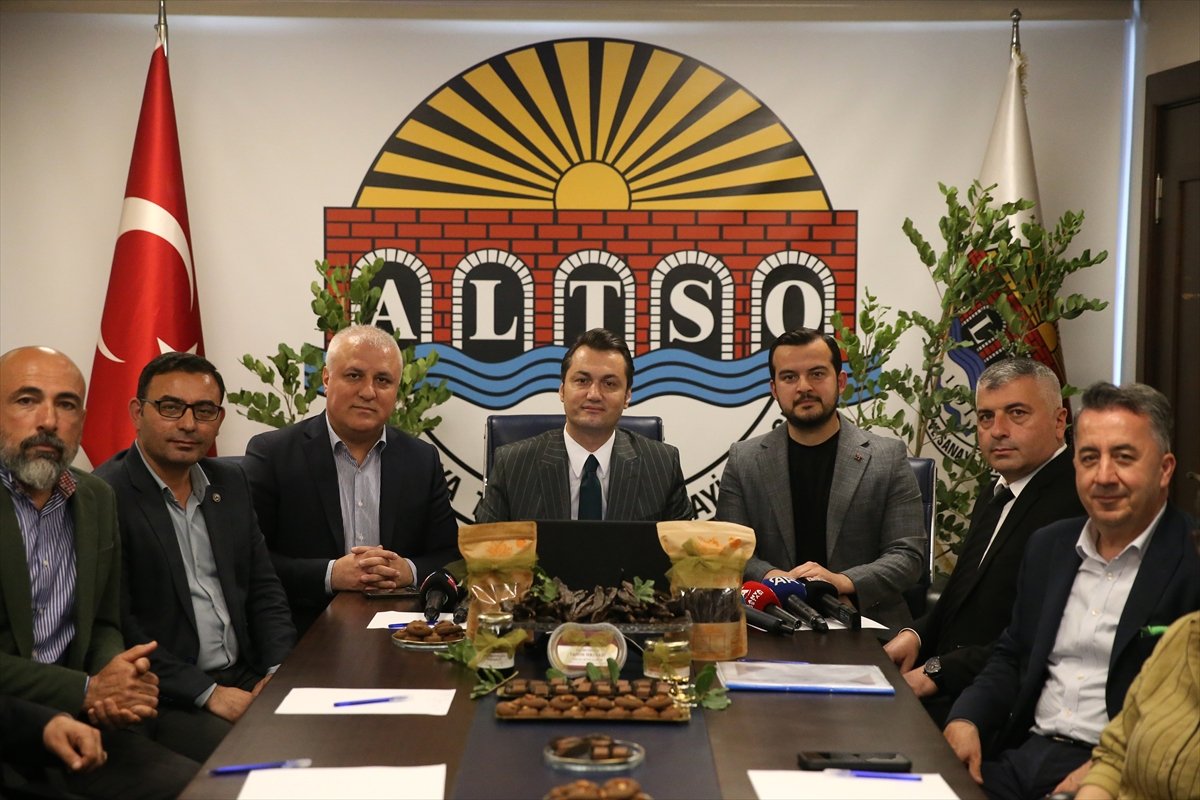 'Alanya keçiboynuzu' için AB'ye coğrafi işaret başvurusu yapıldı