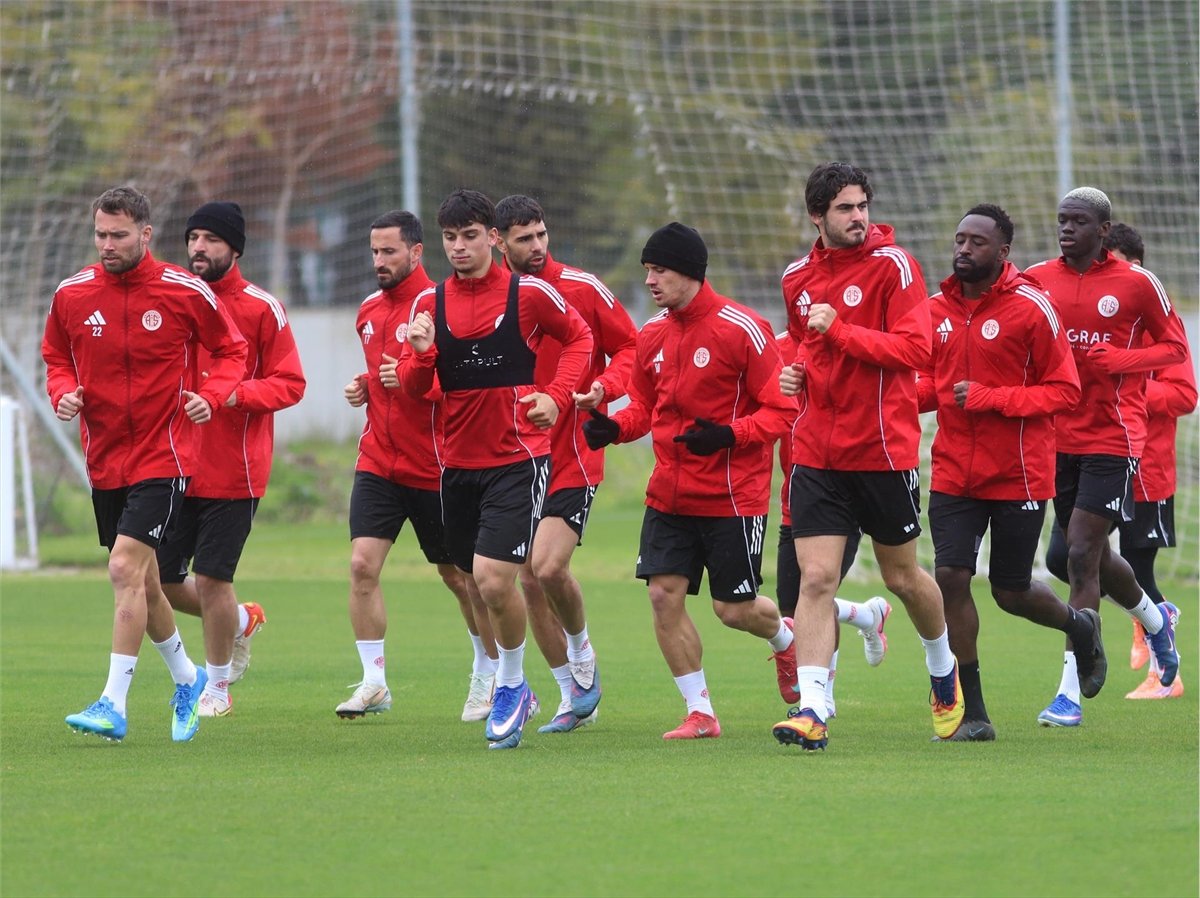 Antalyaspor, Eyüpspor maçına hazır