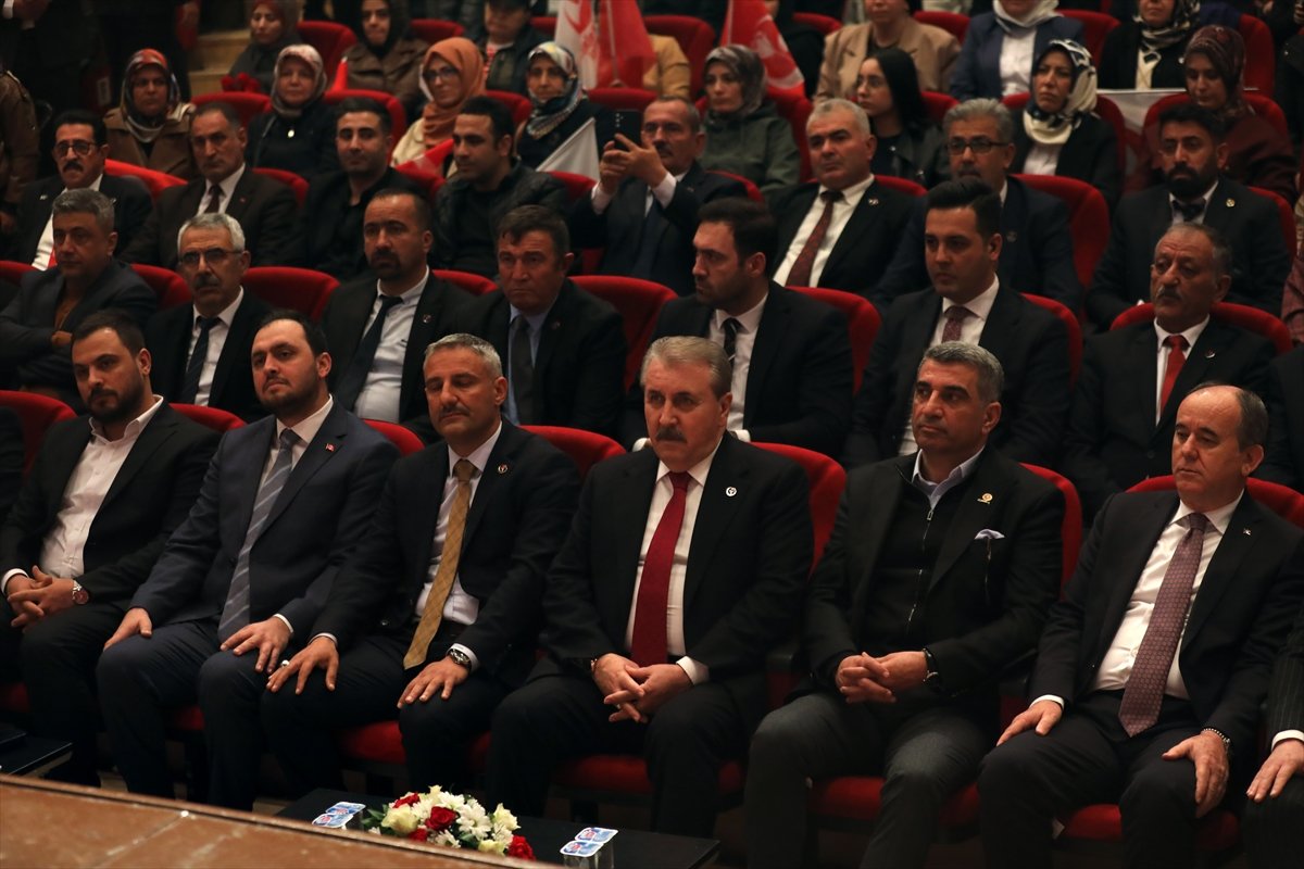 BBP Genel Başkanı Destici, partisinin Elazığ İl Kongresi'nde konuştu: