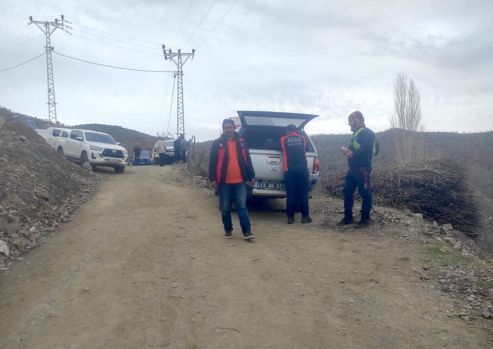 Bitlis'te kaybolan 5 yaşındaki çocuğu arama çalışmaları sürüyor