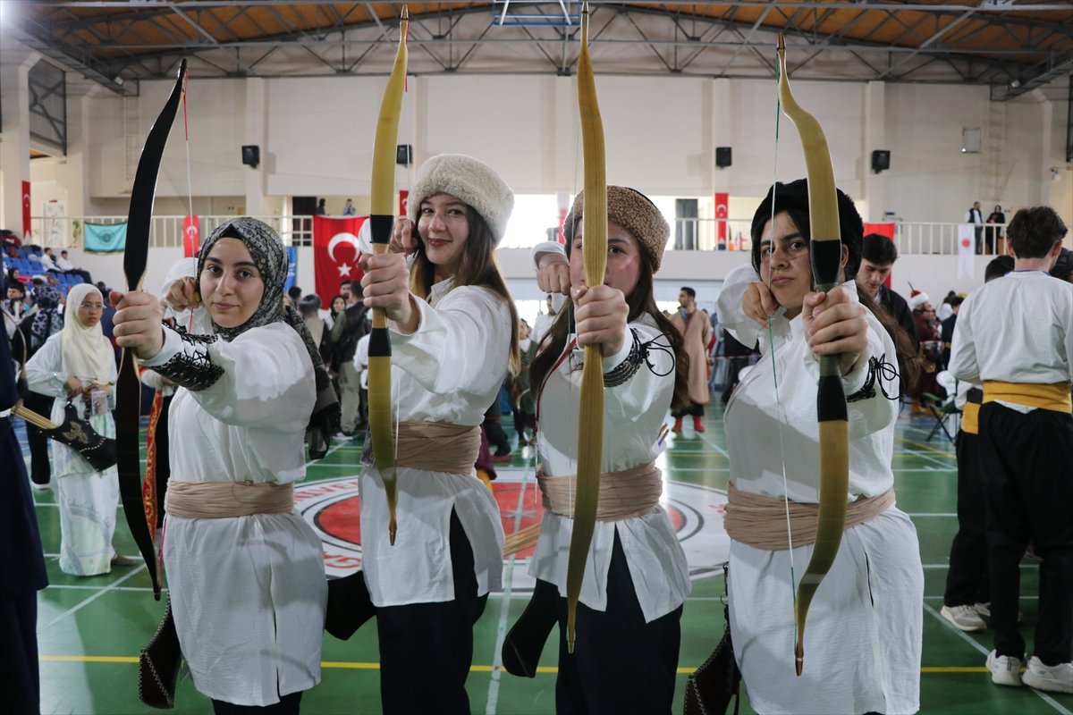 Bozok Üniversitesinde 7. Türk Okçuluğu Yarışması yapıldı