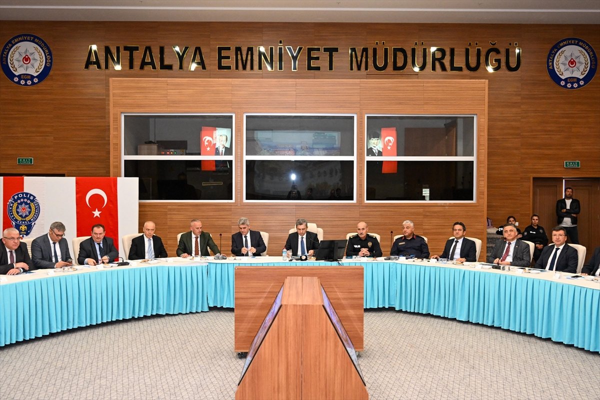 Cumhurbaşkanlığı Bisiklet Turu öncesi Antalya'da koordinasyon toplantısı yapıldı