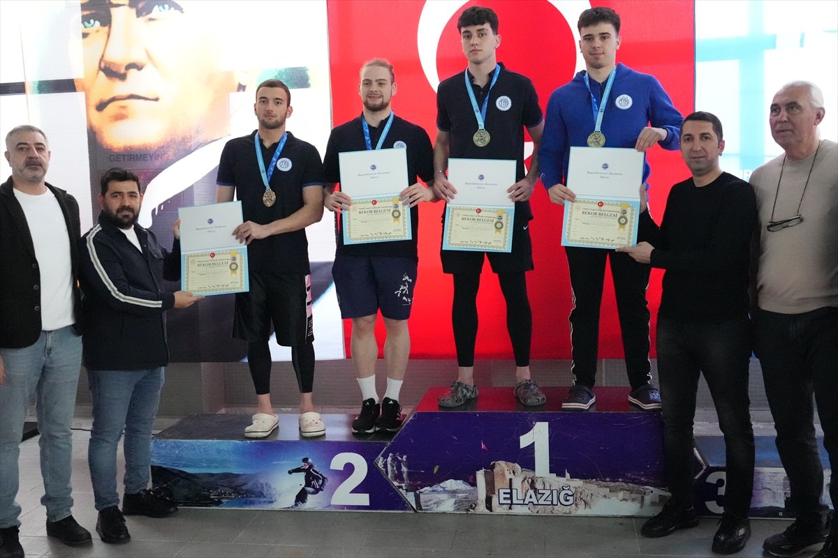 Cumhurbaşkanlığı Kupası Paletli Yüzme Kulüplerarası Büyükler Türkiye Şampiyonası sona erdi