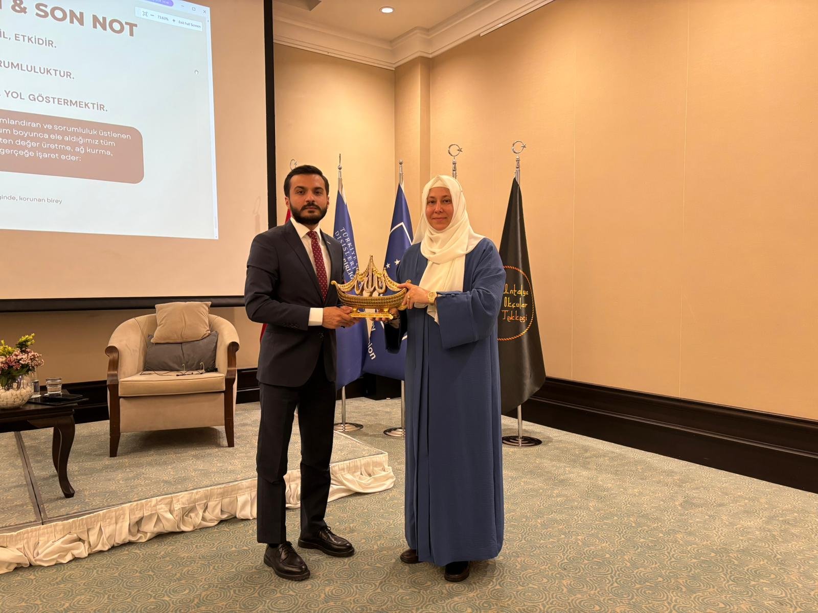 'Devlet himayesindeki' gençlere yönelik düzenlenen çalıştay tamamlandı