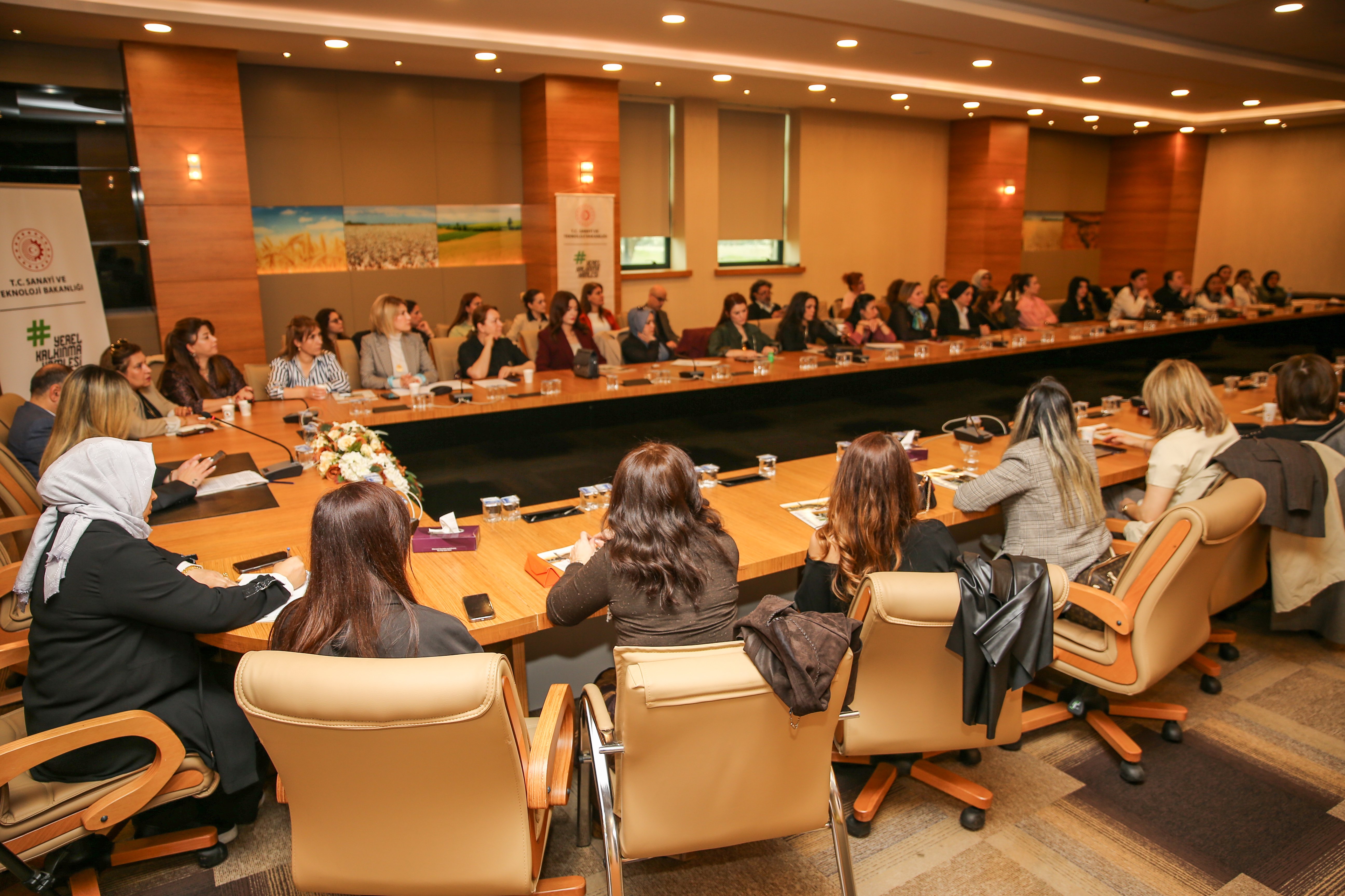 Diyarbakır'da 'Turizmde Kadın Liderleri Güçlendirme Eğitim Programı' başladı