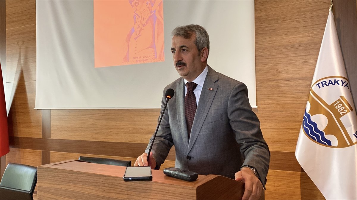 Edirne'de Mimar Sinan'ı anma programında 'mimaride görsel kültür izleri' konuşuldu