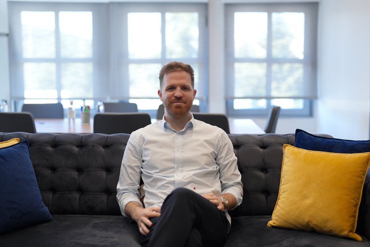 Fenerbahçe futbolcu maaşlarından yapılacak kesintilerle dezavantajlı çocuklara destek olacak