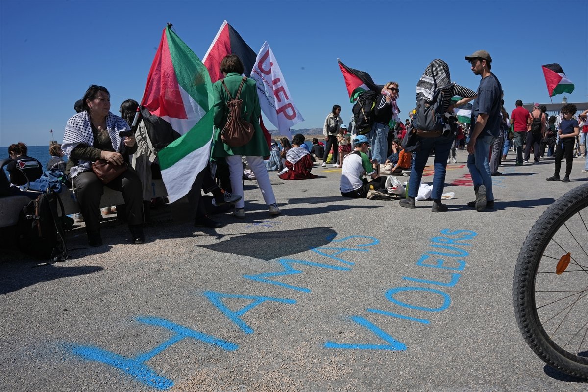 Fransa'dan Küresel Sumud Filosu misyonuna katılacak tekneler Marsilya'dan yola çıktı