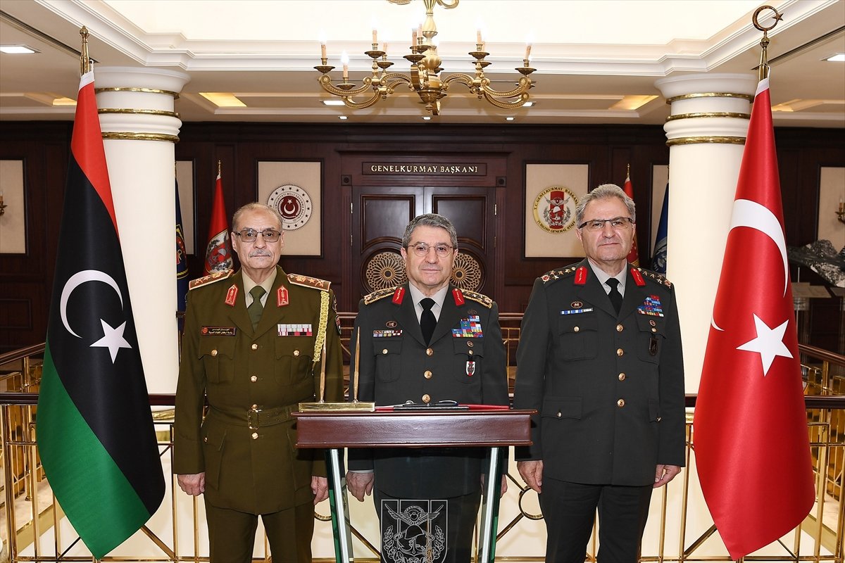 Genelkurmay Başkanı Orgeneral Bayraktaroğlu, Libya Kara Kuvvetleri Komutanı Korgeneral Mousa'yı ağırladı