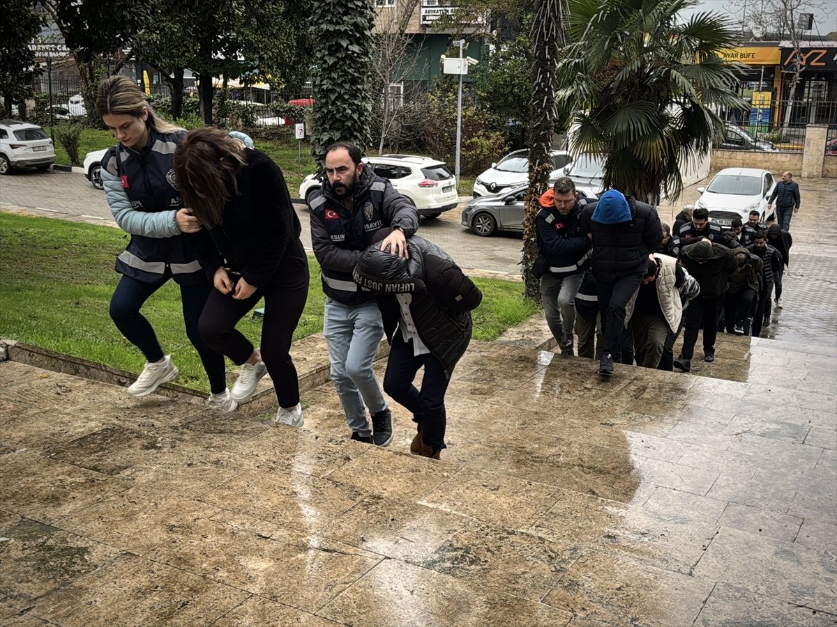 GÜNCELLEME - Samsun merkezli 13 ilde 'change' araç operasyonunda yakalanan 9 zanlı tutuklandı