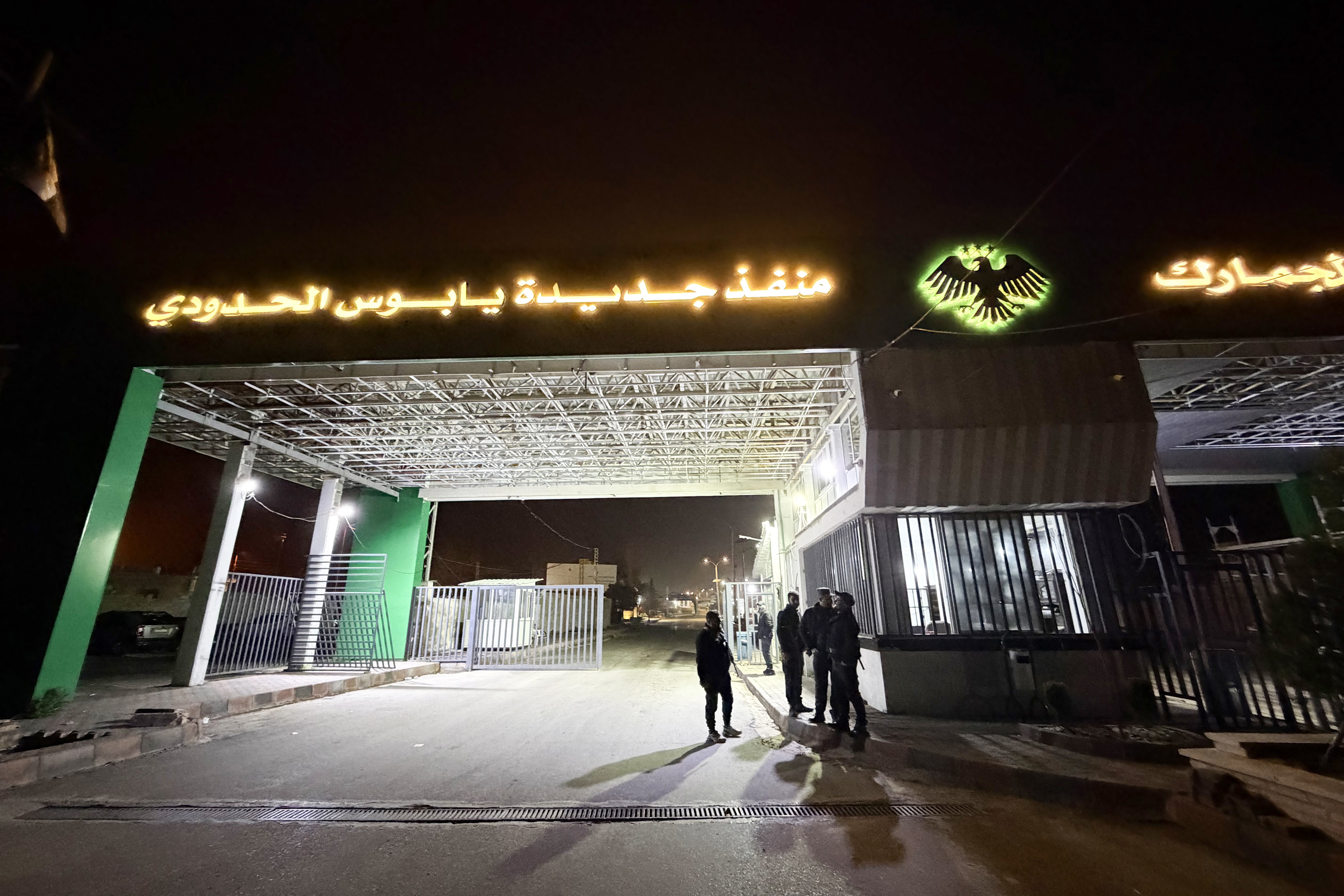 GÜNCELLEME - Suriye, İsrail tehdidi sonrası Lübnan sınırındaki Cdeydet Yabus Sınır Kapısı'nı kapattı