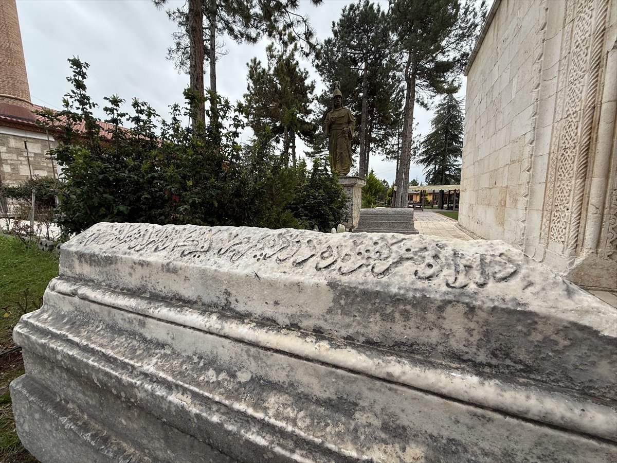 Isparta'daki 8 asırlık Ertokuş Medresesi Selçuklu mirasını geleceğe taşıyor