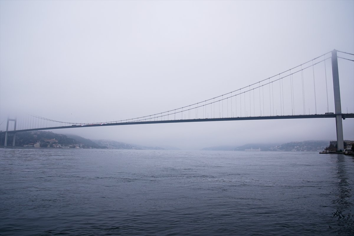 İstanbul'da sis etkili oluyor