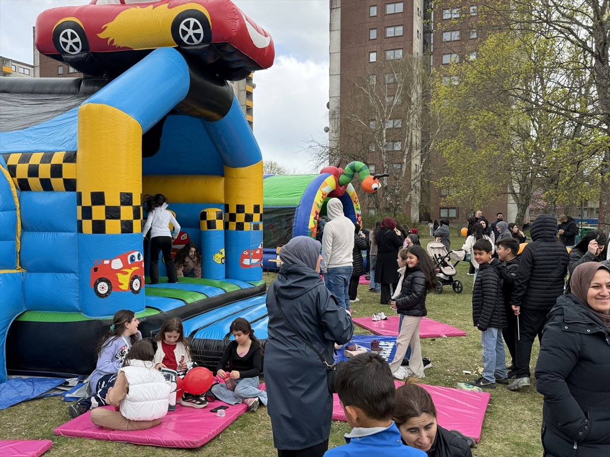 İsveç'te 23 Nisan Ulusal Egemenlik ve Çocuk Bayramı kutlandı