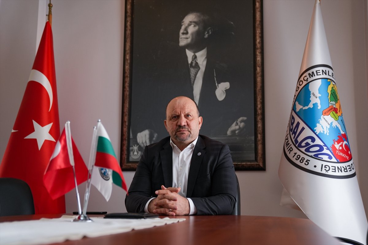 İzmir'deki çifte vatandaşlar Bulgaristan seçimlerinde oy haklarına sahip çıktıklarını göstermek istiyor