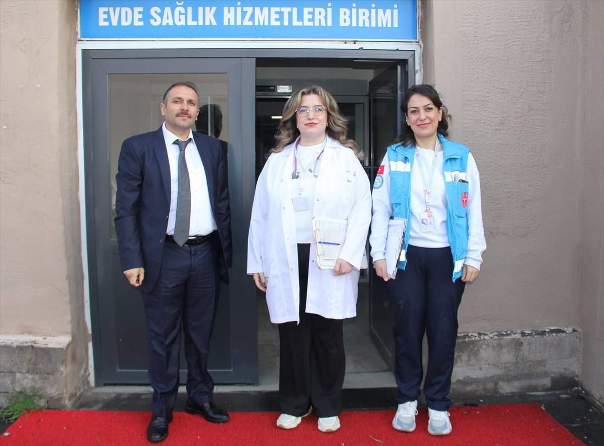 Kayseri'de evde sağlık birimi ekipleri, 5 yılda 61 bin hastanın hayatına dokundu