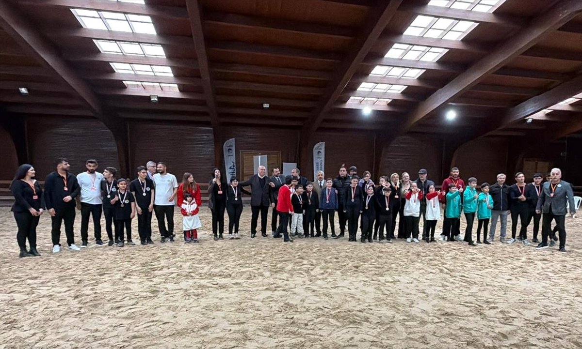 Özel sporcular, Ankara Atlı Cimnastik Kupası'nda yarıştı