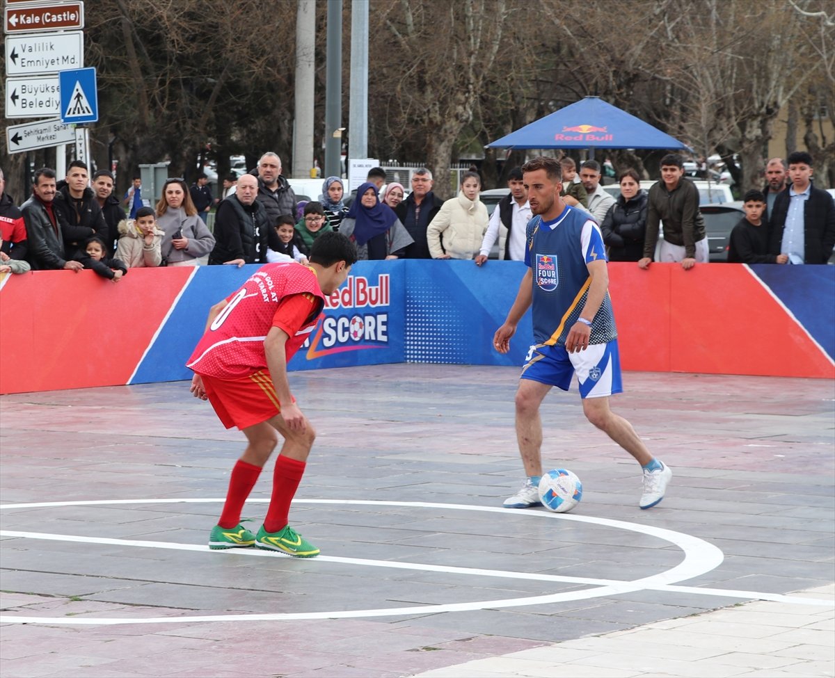 Red Bull Four 2 Score'da ilk eleme turu Gaziantep'te yapıldı