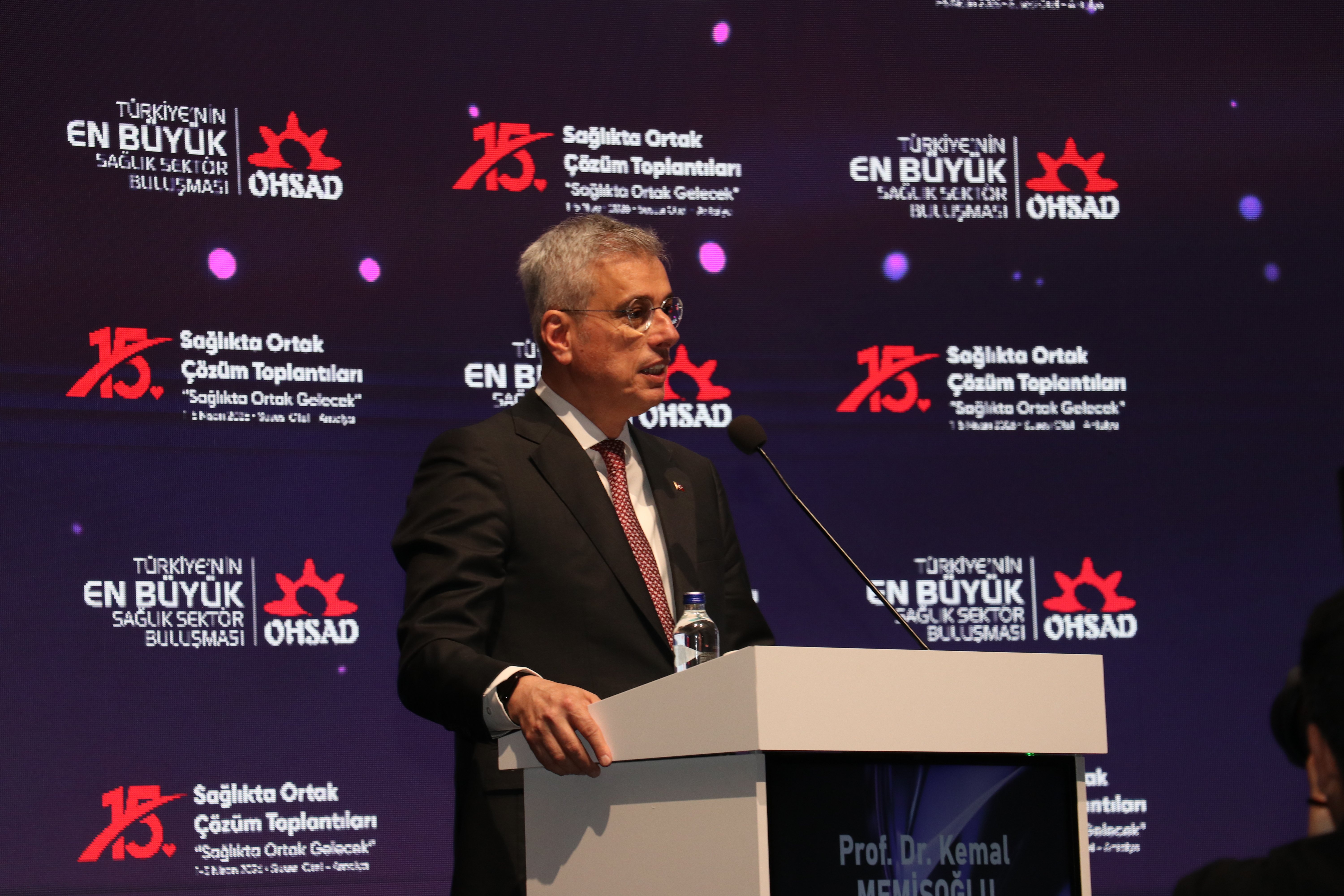 Sağlık Bakanı Memişoğlu'ndan Van'daki 5,2 büyüklüğündeki depreme ilişkin açıklama: