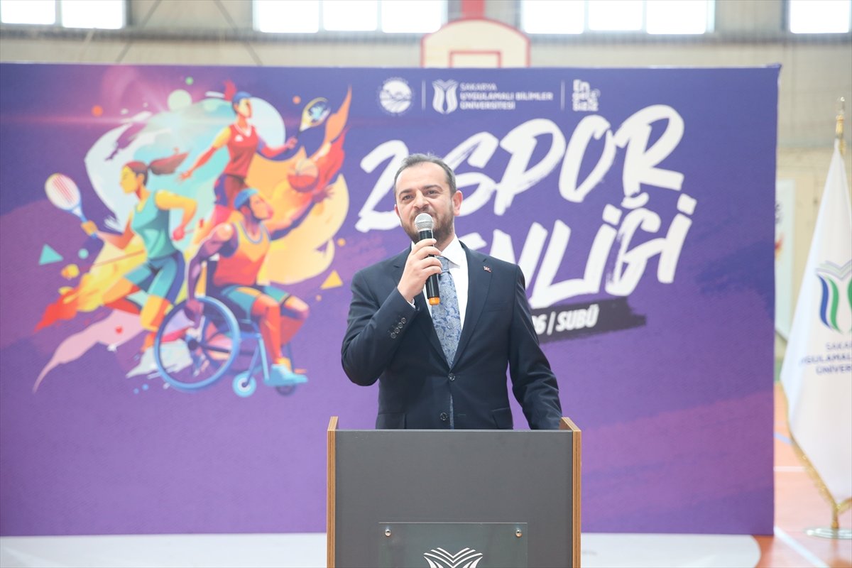 Sakarya'da özel çocuklar spor şenliğinde eğlendi