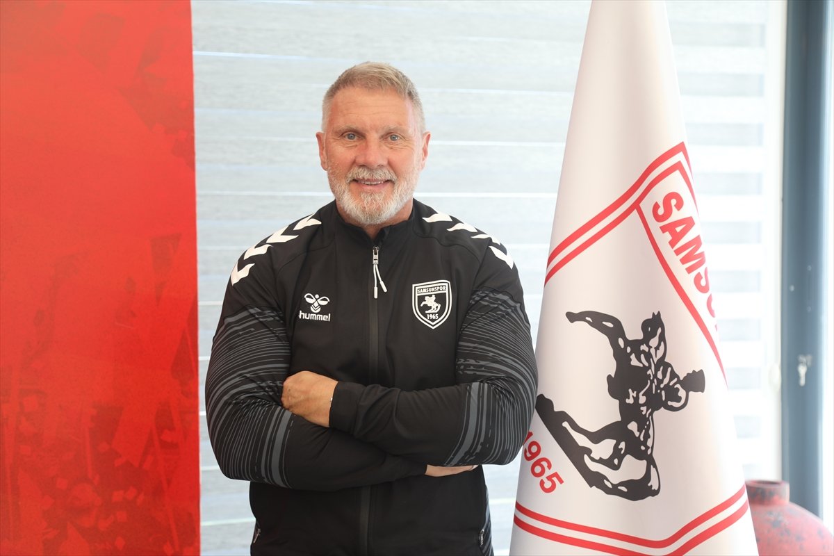 Samsunspor Teknik Direktörü Fink gözünü ilk 5'e dikti: